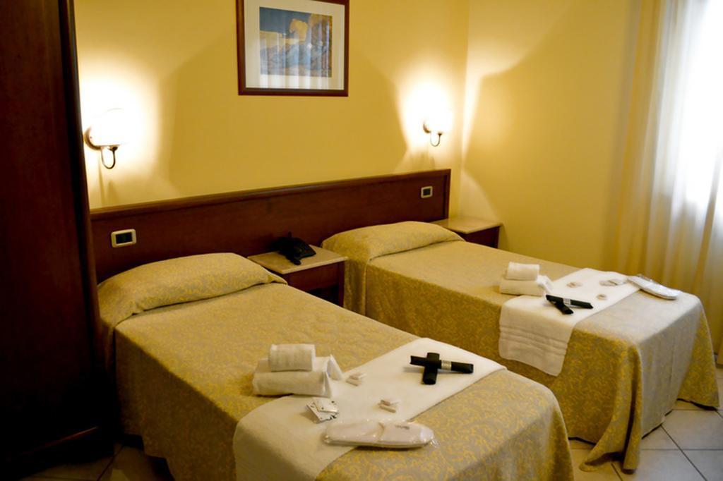Hotel Gangi 피아차암머리나 외부 사진