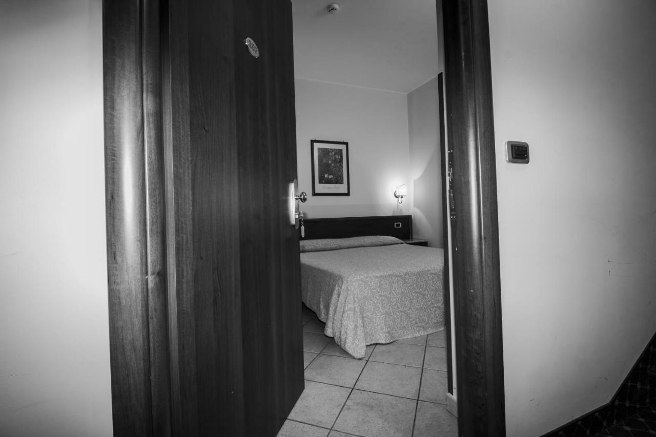 Hotel Gangi 피아차암머리나 외부 사진